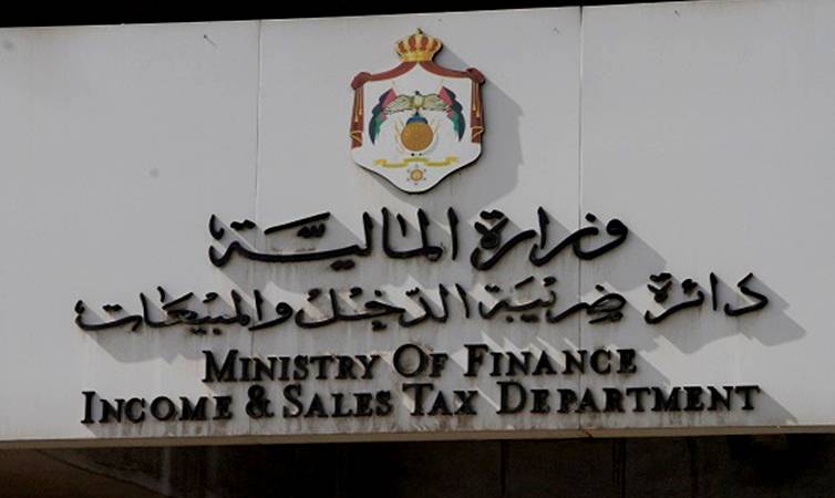 الضريبة تدعو المؤسسات للتقيد بالتعامل مع المسجلين بنظام الفوترة الوطني