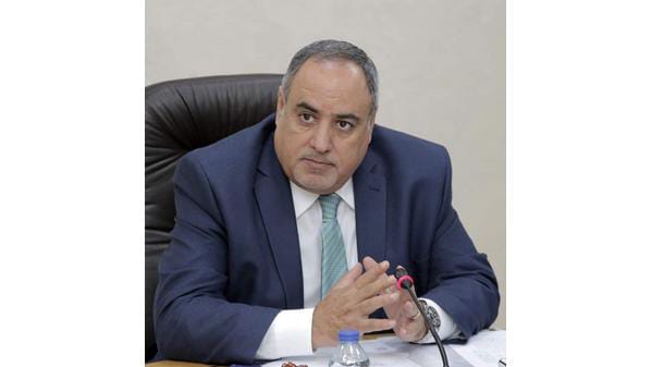 الفناطسة: إنهاء قضية 450 عاملا في مستشفيات الصحة