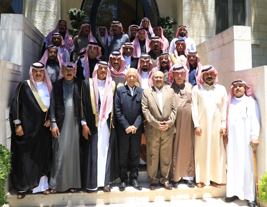 رئيس الديوان الملكي يلتقي وفدا من ملتقى المحافظة على التراث...صور