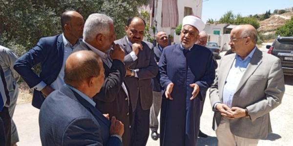 الخلايلة يلتقي عددا من ابناء منطقتي هام وناطفة للاطلاع على على أبرز احتياجات المنطقتين