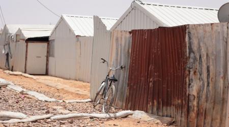 مفوضية اللاجئين تحذر من أزمة إنسانية للاجئين في الأردن