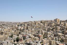 استمرار تأثير الكتلة الجافة والحارة حتى السبت