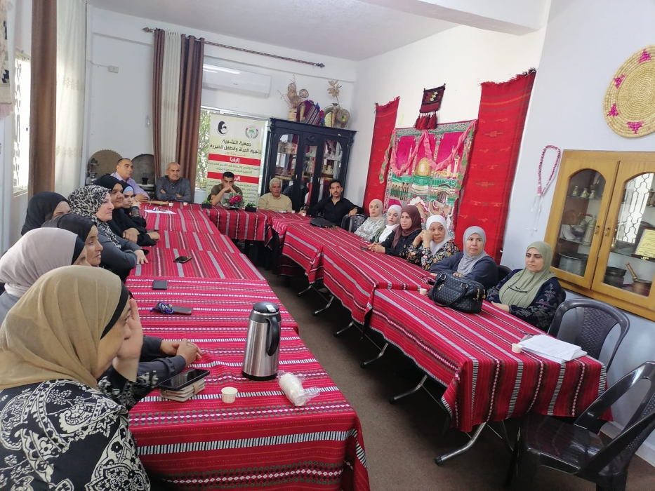 دوره  بعنوان تربية المجترات الصغيرة في مقر جمعية النشمية لتنمية المرأة والطفل الخيرية