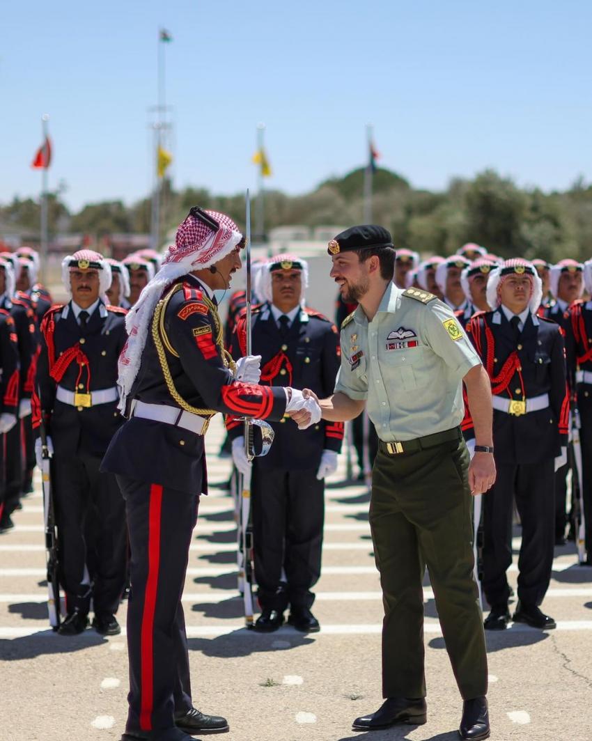 ولي العهد لضباط مؤتة: مبارك لكم وهنيئًا لذويكم