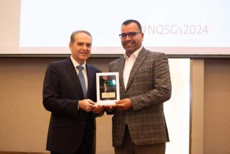 مستشفى غور الصافي يحصل على شهادة الاعتماديه