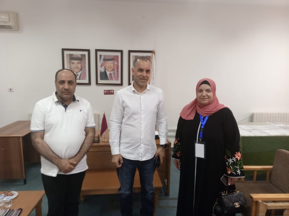 الحباشنة: يزور مقر لجان  الانتخابات في قصبة المفرق