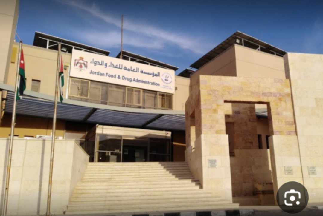 عملية رقابية استباقية للغذاء والدواء تحول دون وصول 120 طن من لحم التونا المجمد منتهي الصلاحية إلى الأسواق