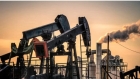 النفط يسجل خسارة متتالية للأسبوع الثالث