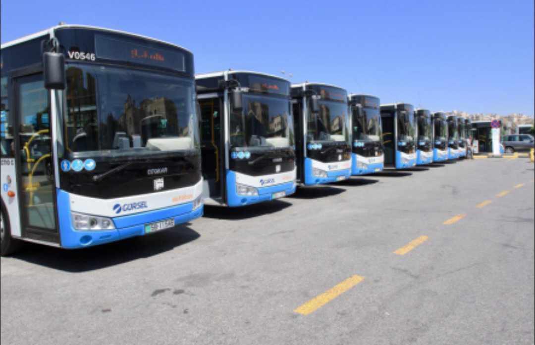 قطاع النقل يحقق إنجازات واسعة في عهد جلالة الملك