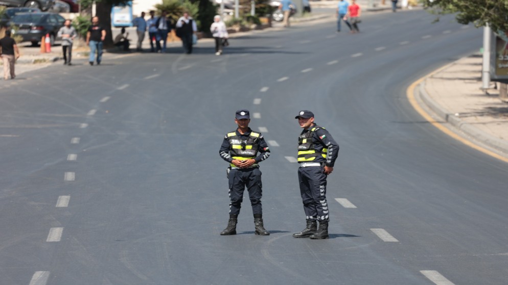 الإغلاقات والتحويلات المرورية التي ترافق فعاليات اليوبيل الفضّي تدخل حيز التنفيذ