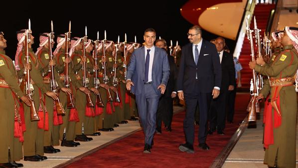 رئيس وزراء سلوفينيا يصل الى عمان