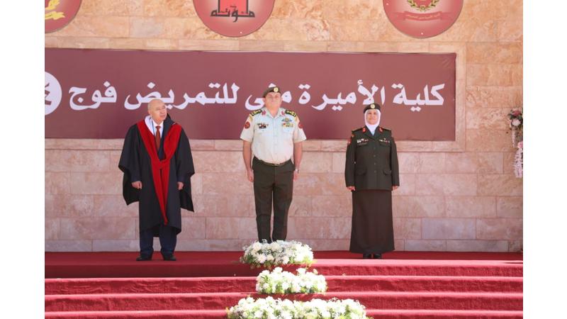 تخريج الفوج الـ24 من مرشحات كلية الأميرة منى للتمريض