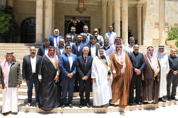 رئيس الديوان الملكي يلتقي وفدا من ملتقى حي الحسين بالمفرق