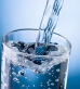 ما مقدار الماء الذي يحتاج إليه جسم الانسان ؟