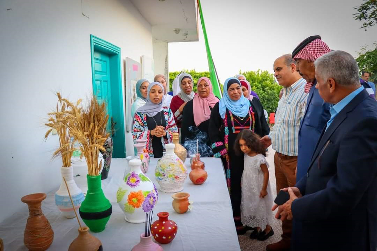 افتتاح معرض الأعمال الإبداعية للشباب في الأغوار الشمالية
