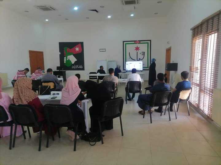 جلسة تعريفية بجائزة الحسين بن عبدالله الثاني للعمل التطوعي في دير الكهف