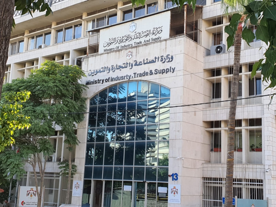 الصناعة والتجارة: خطة مكثفة للرقابة على الأسواق قبل وخلال العيد