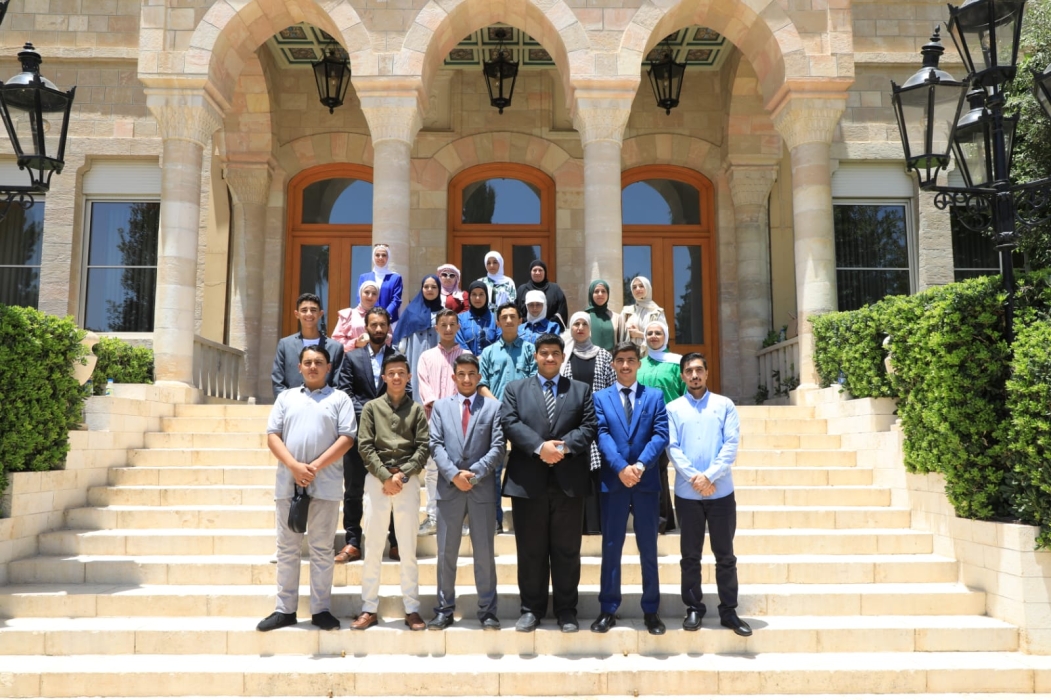 فريق كلنا خلف قيادتنا الهاشمية في زيارة التراث الملكي الأردني