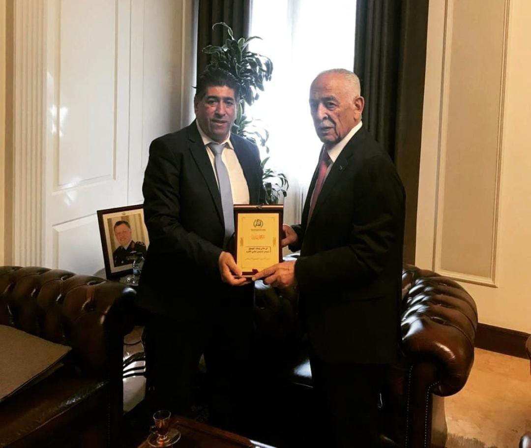 العيسوي يلتقي رئيس جمعية المختار الخيرية والتنموية