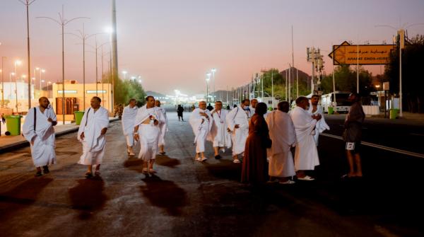 وزير الأوقاف: بدء تفويج الحجاج الأردنيين إلى صعيد عرفات