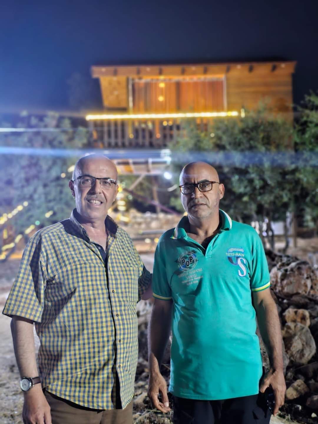 الهيئة الهاشمية للمصابين العسكريين تزور مشروع الأكواخ الخشبية للمصاب العسكري محمد درادكه في برقش ...صور