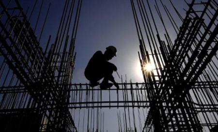 تحذير .. ضربات الشمس خلال العمل تلزم الضمان بالتعويض