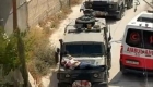 جيش الاحتلال يقر بتنكيل جريح فلسطيني