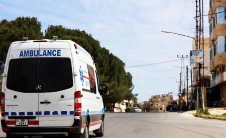 3 اصابات بليغة بتدهور مركبة على طريق مأدبا