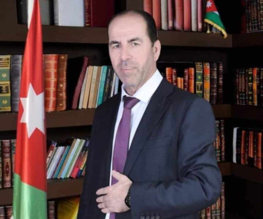 الحوامدة يتفقد قاعات الثانوية العامة في الرمثا