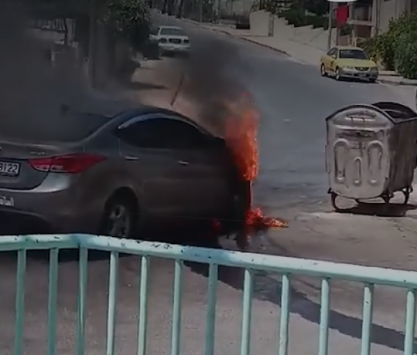 حريق مركبة في ماركا إثر تماس كهربائي دون اي اصابات بالارواح