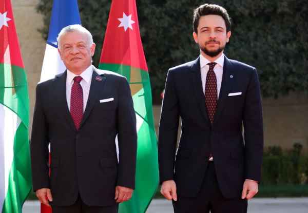 نيروز الإخبارية تهنئ جلالة الملك وولي العهد بحلول العام الهجري الجديد