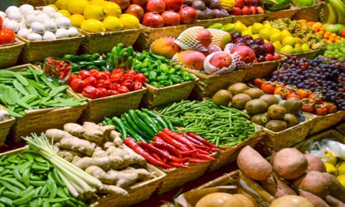 841 طن خضار وفواكه وورقيات ترد للسوق المركزي في اربد