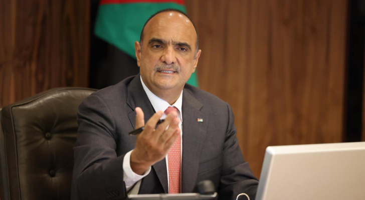 الخصاونة يوجه لدراسة أثر نظام الموارد الجديد على معيشة الموظفين