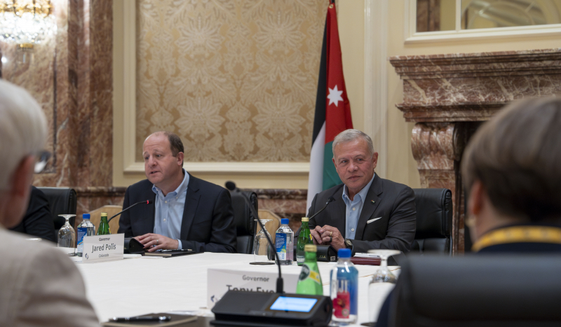 الملك   :  ضرورة التوصل إلى وقف فوري ودائم لإطلاق النار في غزة