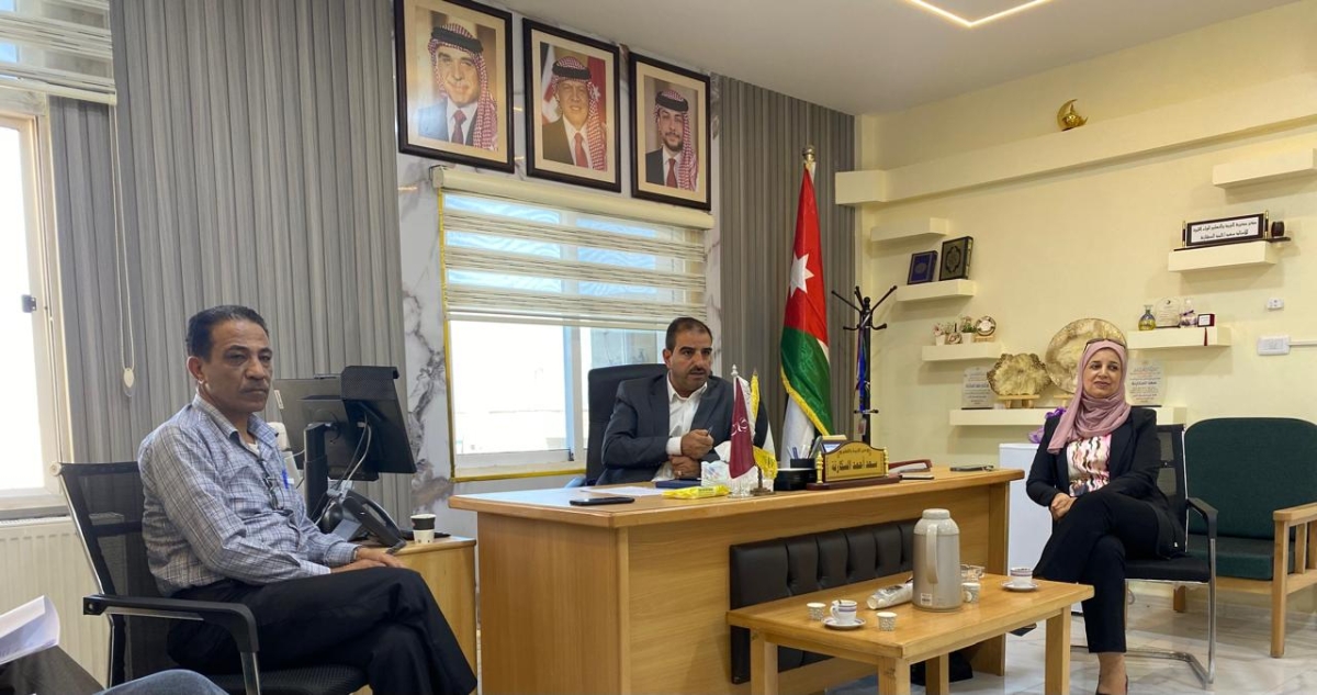 السكارنة يترأس اجتماع لمدراء المراكز والمنسقين للبرنامج الوطني بصمة...صور