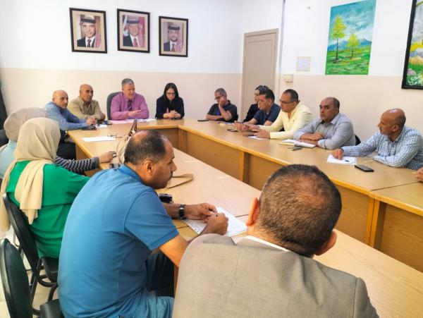 الروابدة يجتمع مع لجنة البرنامج الوطني بصمة 2024