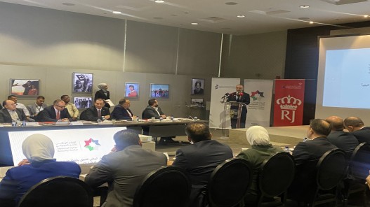 الشريدة: الحكومة ملتزمة بأن تكون جميع خدماتها إلكترونية عام 2025