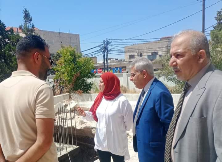 الخصاونه يتابع أعمال الصيانة والانشاءات في مدارس (BTEC)....صور