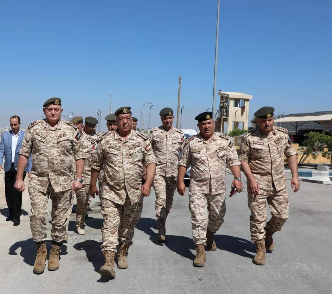 مدير عام الخدمات الطبية الملكية يزور مستشفى اللطرون العسكري...صور