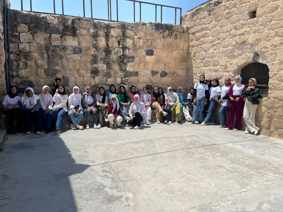 إنطلاق فعاليات معسكرات المسارات السياحية في مركزشابات الشونة الشمالية