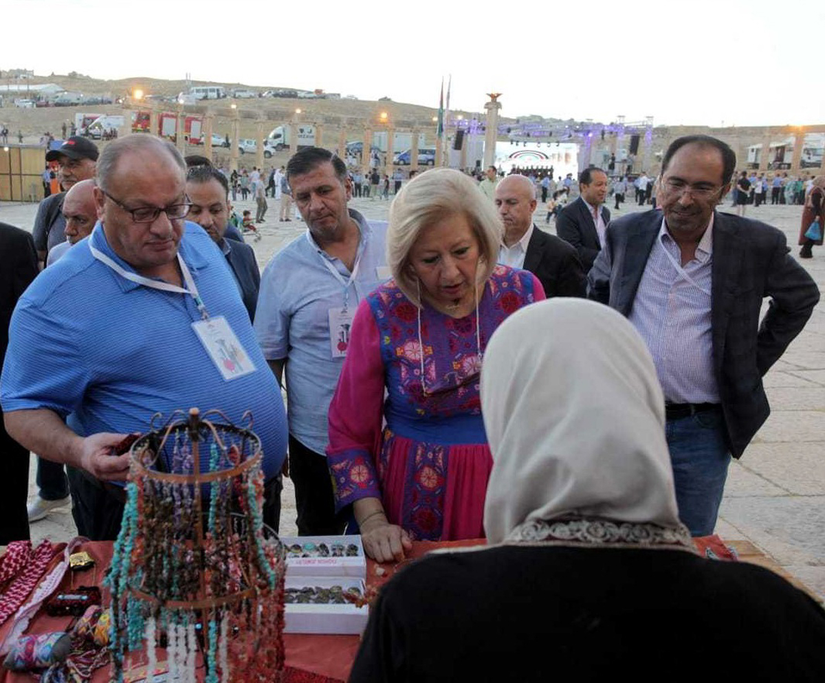 مهرجان جرش .. نافذة لتمكين المرأة والمجتمعات المحلية وتسويق المنتج التراثي