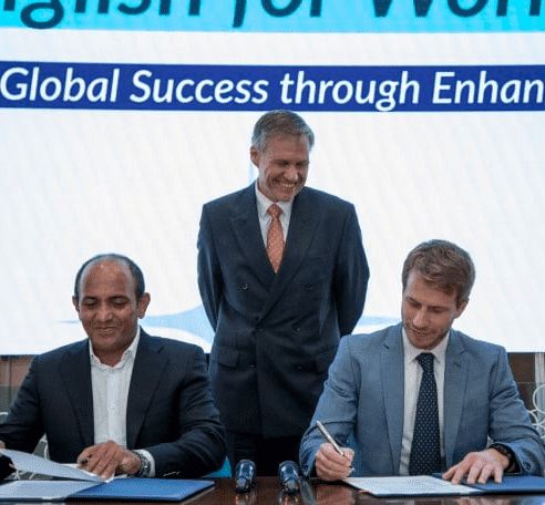 السفير البريطاني ومدير المجلس الثقافي البريطاني في الأردن يزوران لومينوس لتوقيع اتفاقية مع المجلس الثقافي البريطاني