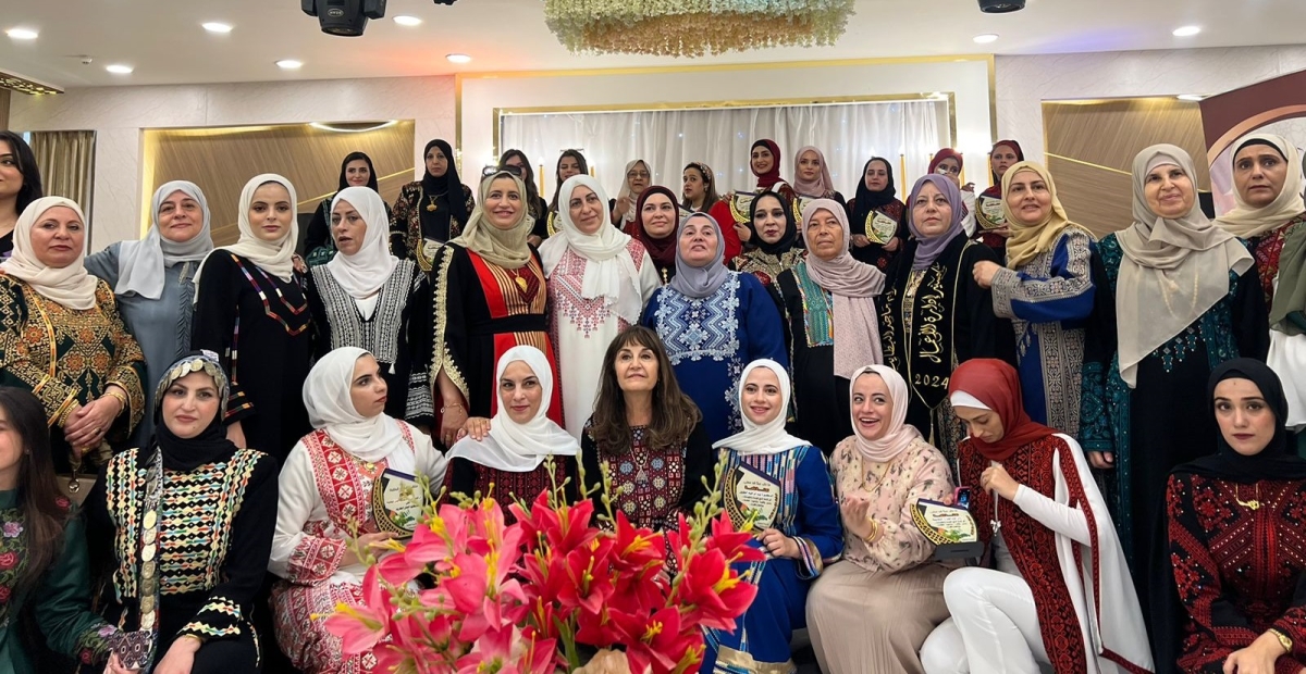 ملتقى نشميات البطاينة يحتفي باليوبيل الفضي ويكرم خريجات 2024