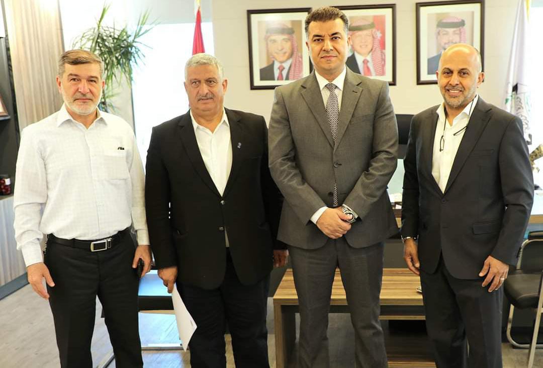 زيارة رئيس بلدية السرحان لوزير الزراعة لبحث دعم الاستثمار المحلي