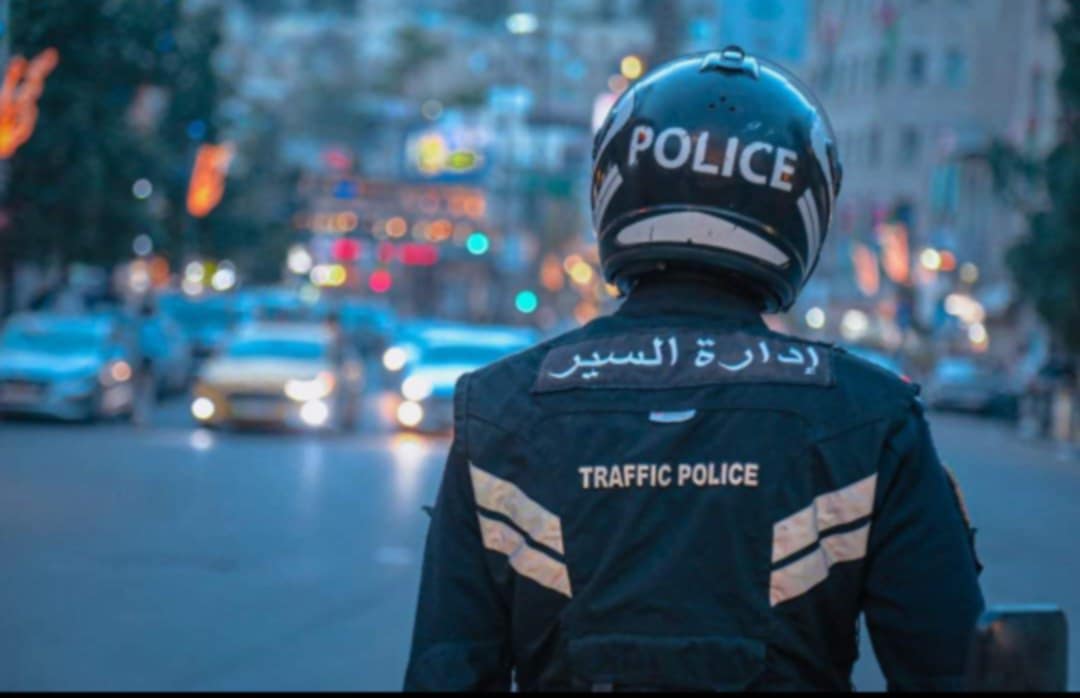 التقرير المروري اليومي: التأكيد على الالتزام بقواعد المرور حفاظاً على السلامة العامة