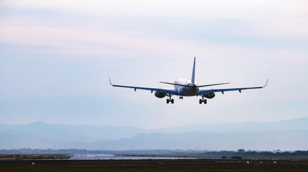الأردن: منح تصاريح لإعادة تشغيل رحلات جوية من صنعاء إلى عمّان بدءا من الخميس
