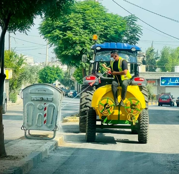 بلدية الشعلة تنفذ حملات رش مكثفة لمقاومة مرض حمى النيل الغربي