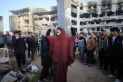شهيدا في قصف الاحتلال مدرسة تؤوي نازحين بدير البلح
