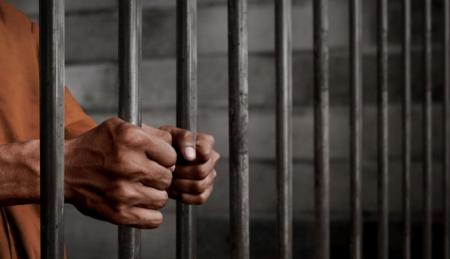 الداخلية: الإفراج عن 443 موقوفا إداريا