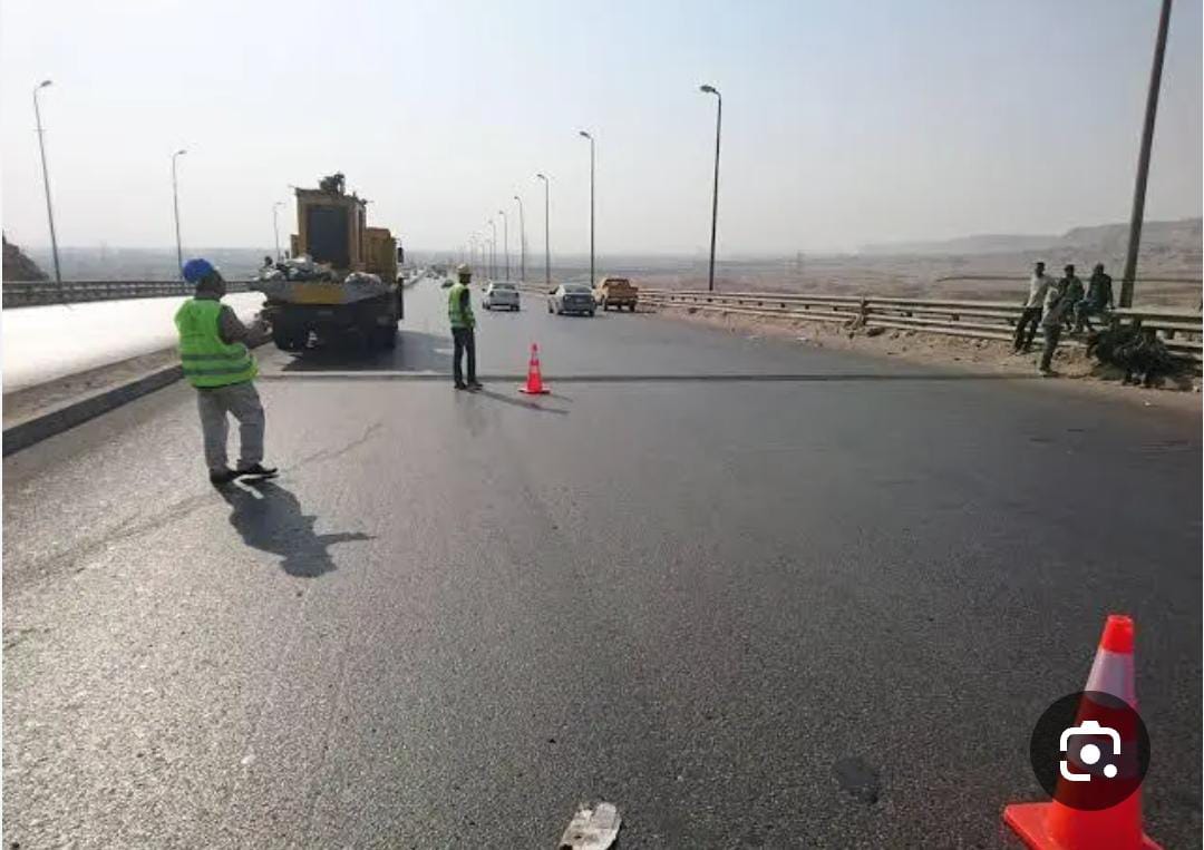 إغلاق كلي لتقاطع شارع الترمذي مع شارع الجزيرة لأعمال إعادة التعبيد